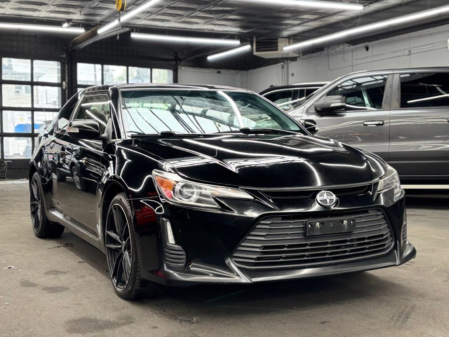 Used 2014 Scion tC Monogram Series FWD image 3