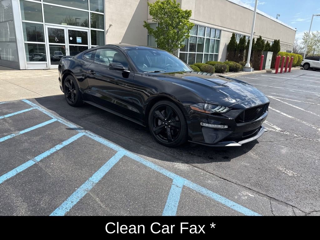 Used 2022 Ford Mustang GT Premium w/ Equipment Group 401A RWD image 3