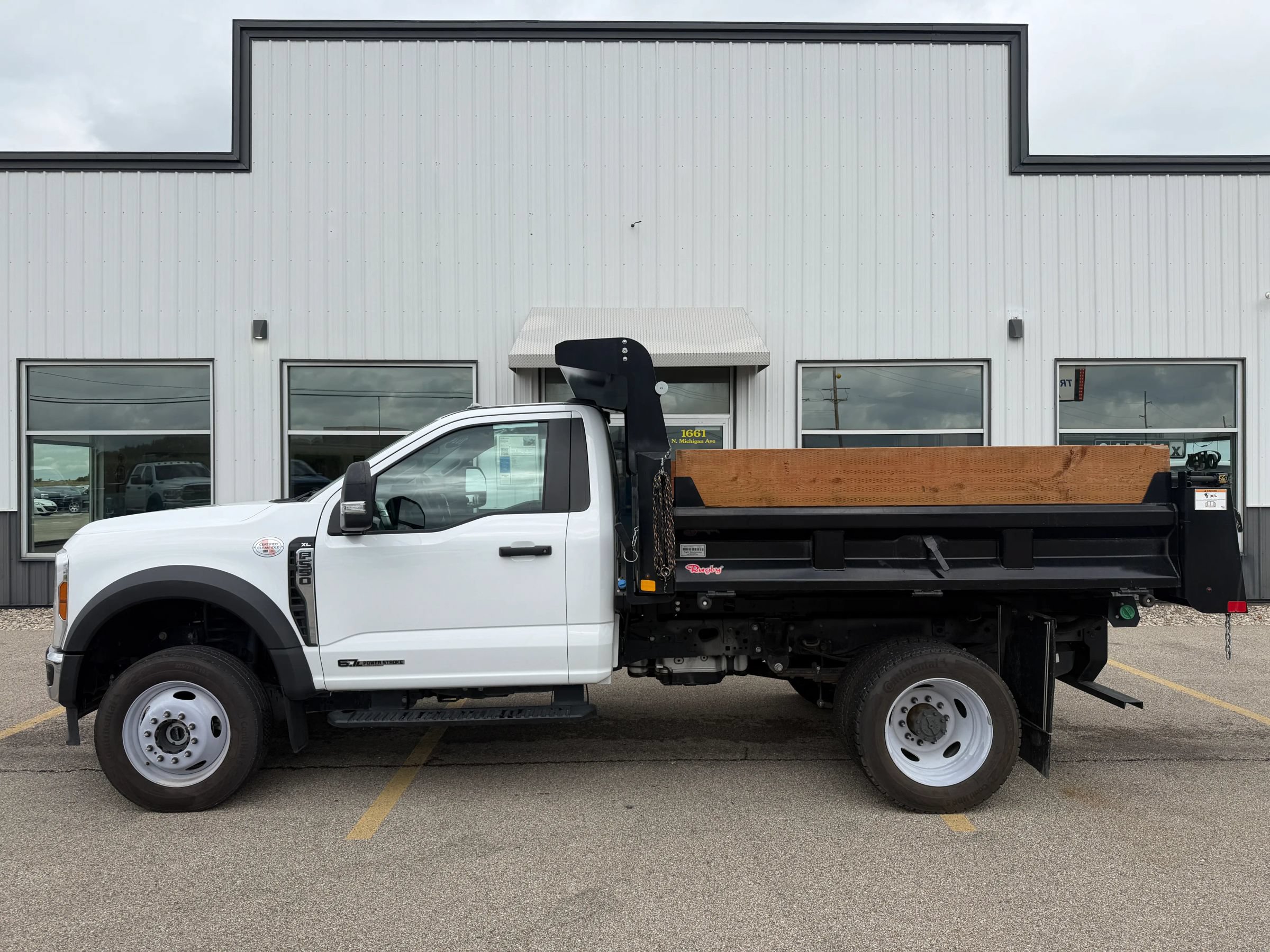 Used 2024 Ford F550 4x4 Regular Cab Super Duty image 1
