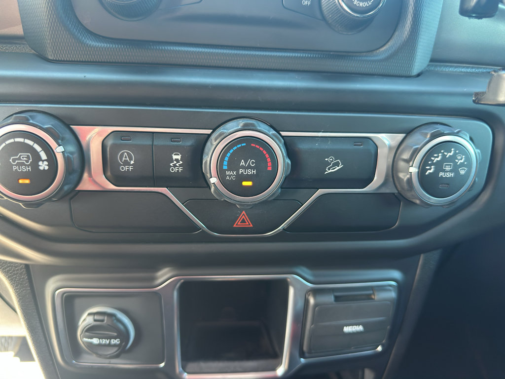 Used 2018 Jeep Wrangler Sport AWD/4WD image 20