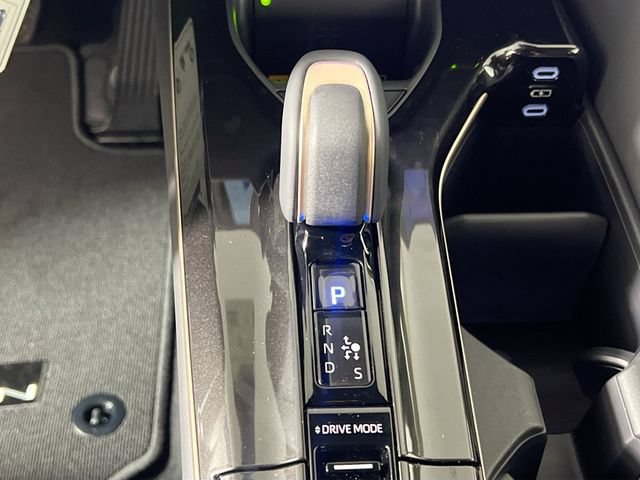 New 2026 Toyota Crown Signia AWD/4WD image 21