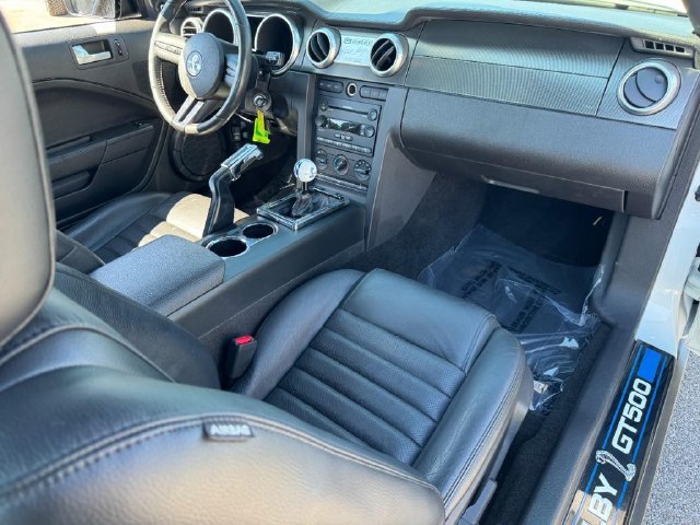 Used 2007 Ford Mustang Shelby GT500 RWD image 12