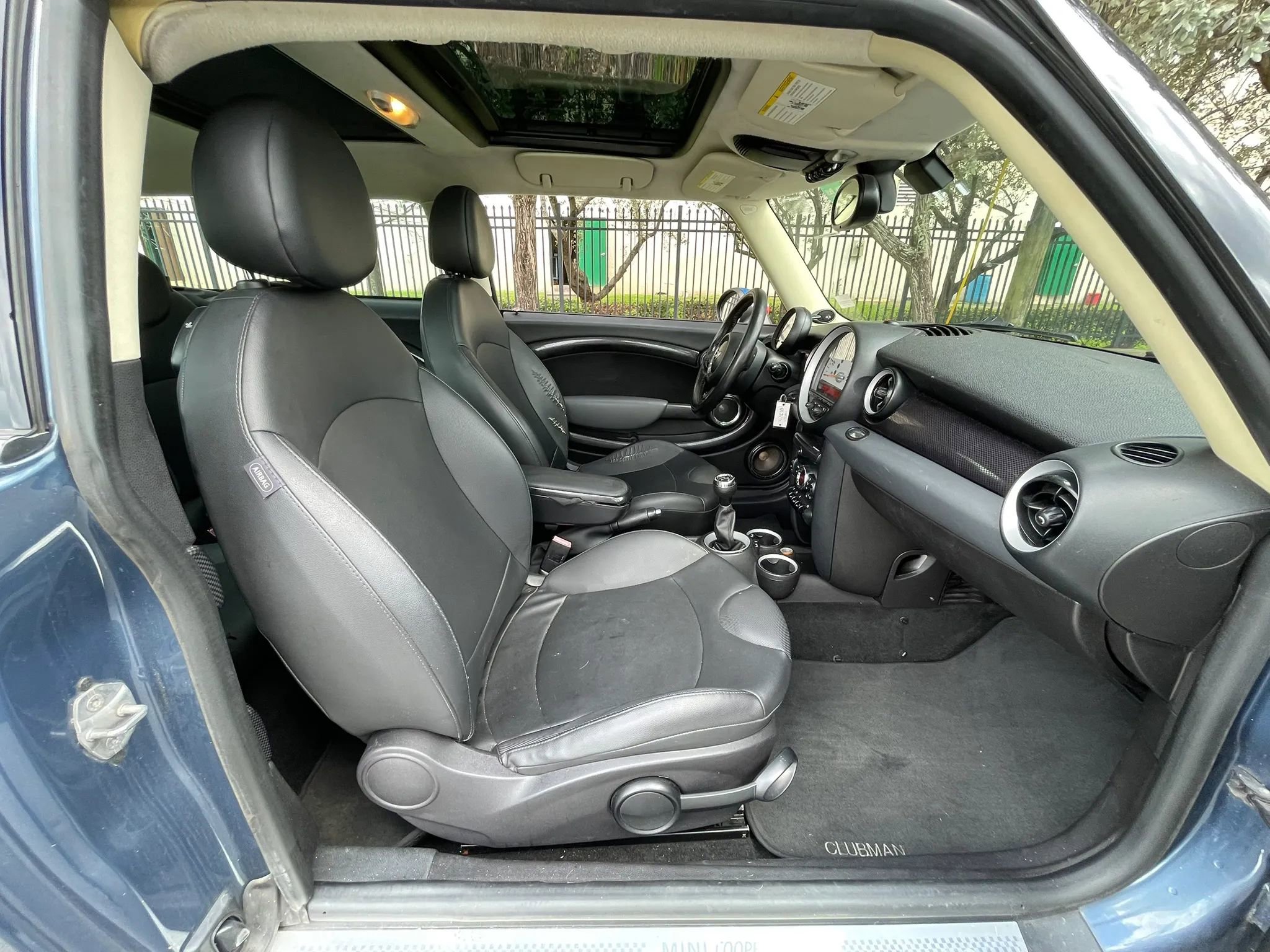 Used 2011 MINI Cooper Clubman S image 22