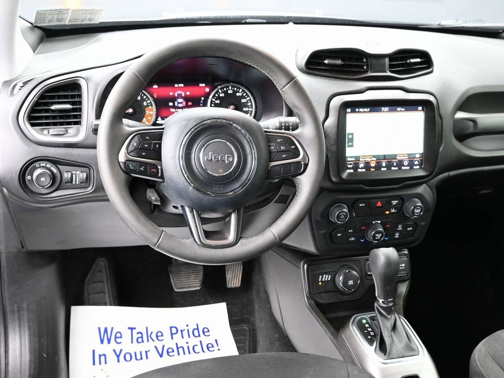 Used 2022 Jeep Renegade Latitude image 29