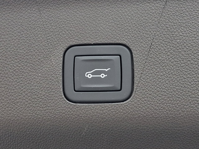 Used 2026 GMC Yukon XL Elevation AWD/4WD image 30