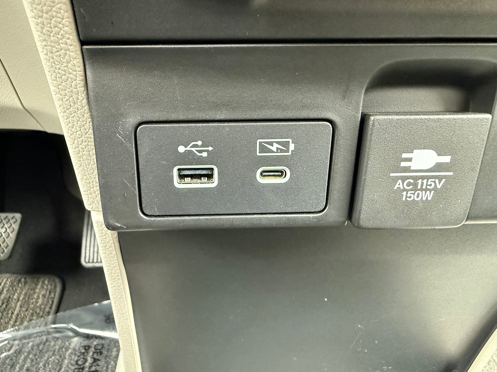 Used 2025 Honda Odyssey Elite image 28