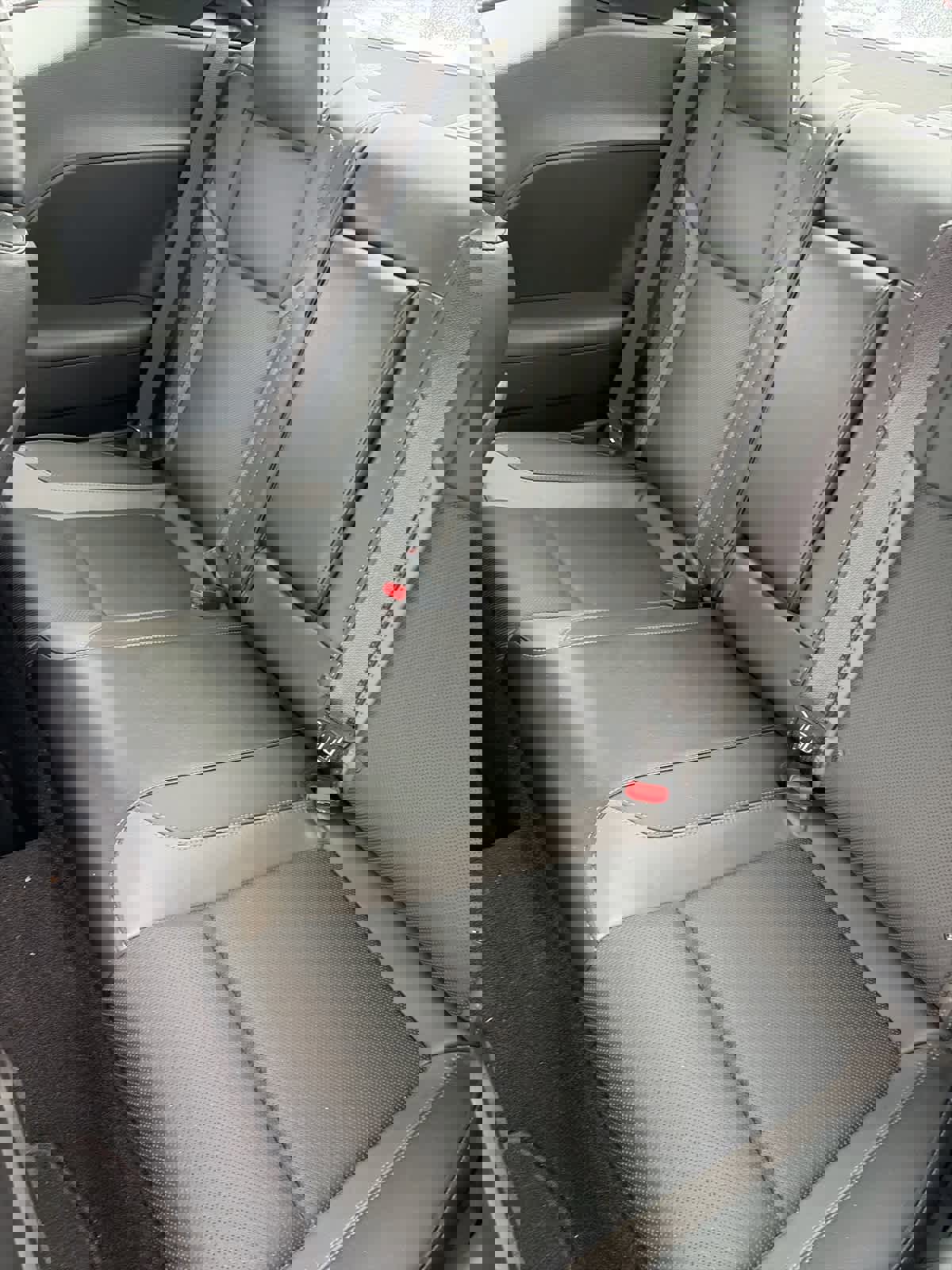 Used 2021 Dodge Challenger SXT w/ Plus Package image 13