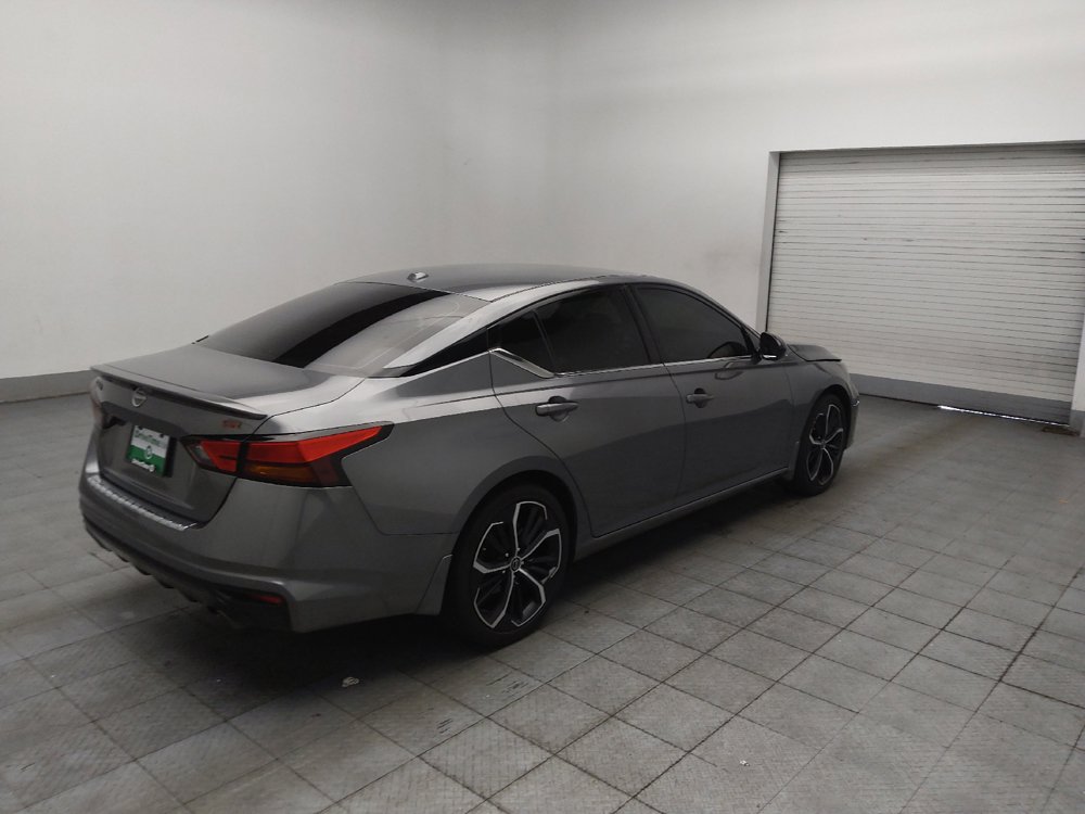 Used 2023 Nissan Altima 2.5 SR FWD image 10