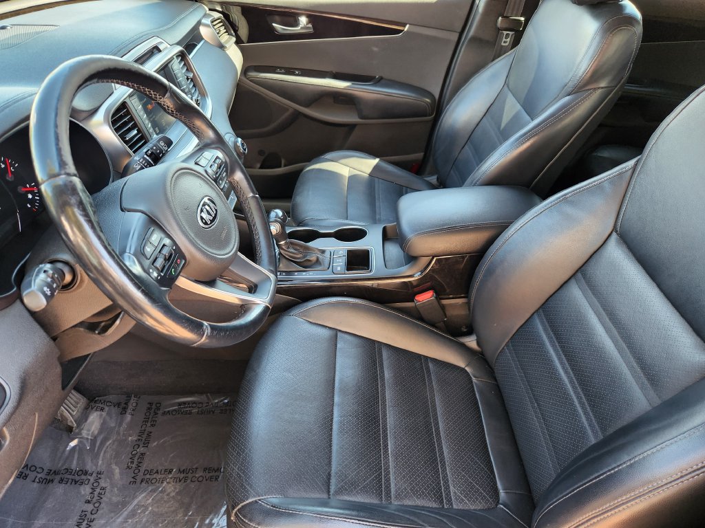 Used 2018 Kia Sorento EX AWD/4WD image 4
