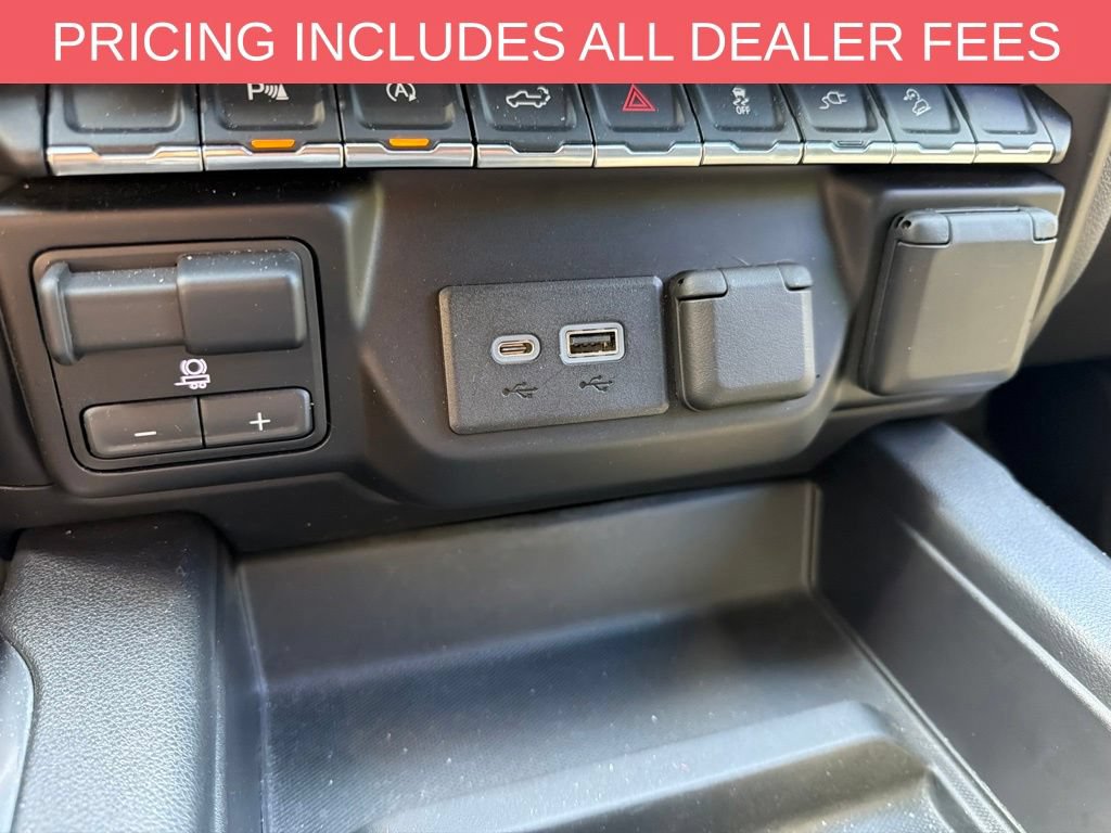 Used 2019 Chevrolet Silverado 1500 LT Trail Boss AWD/4WD image 16