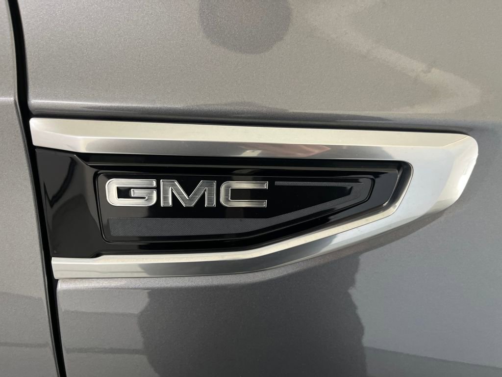 Used 2021 GMC Yukon Denali w/ Denali Premium Package image 85