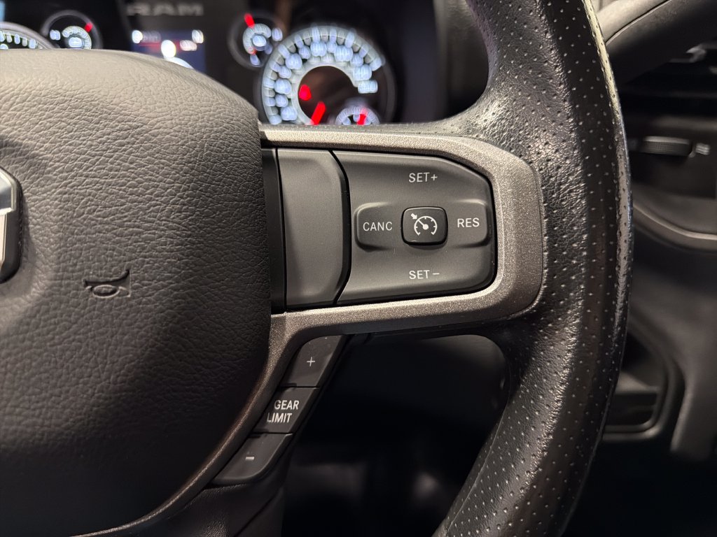 Used 2024 RAM 3500 Tradesman AWD/4WD image 9
