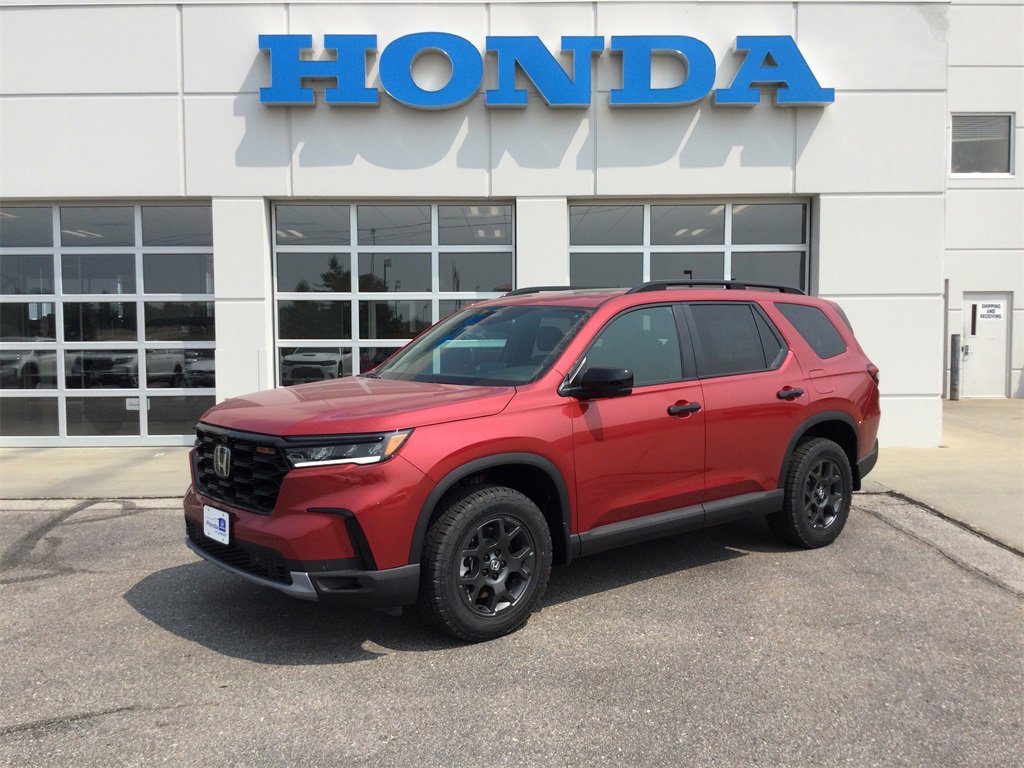 New 2025 Honda Pilot TrailSport image 6
