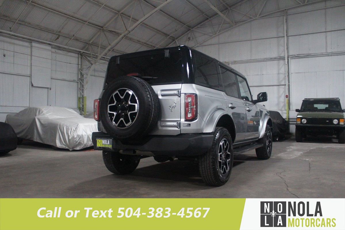 Used 2024 Ford Bronco Outer Banks AWD/4WD image 11