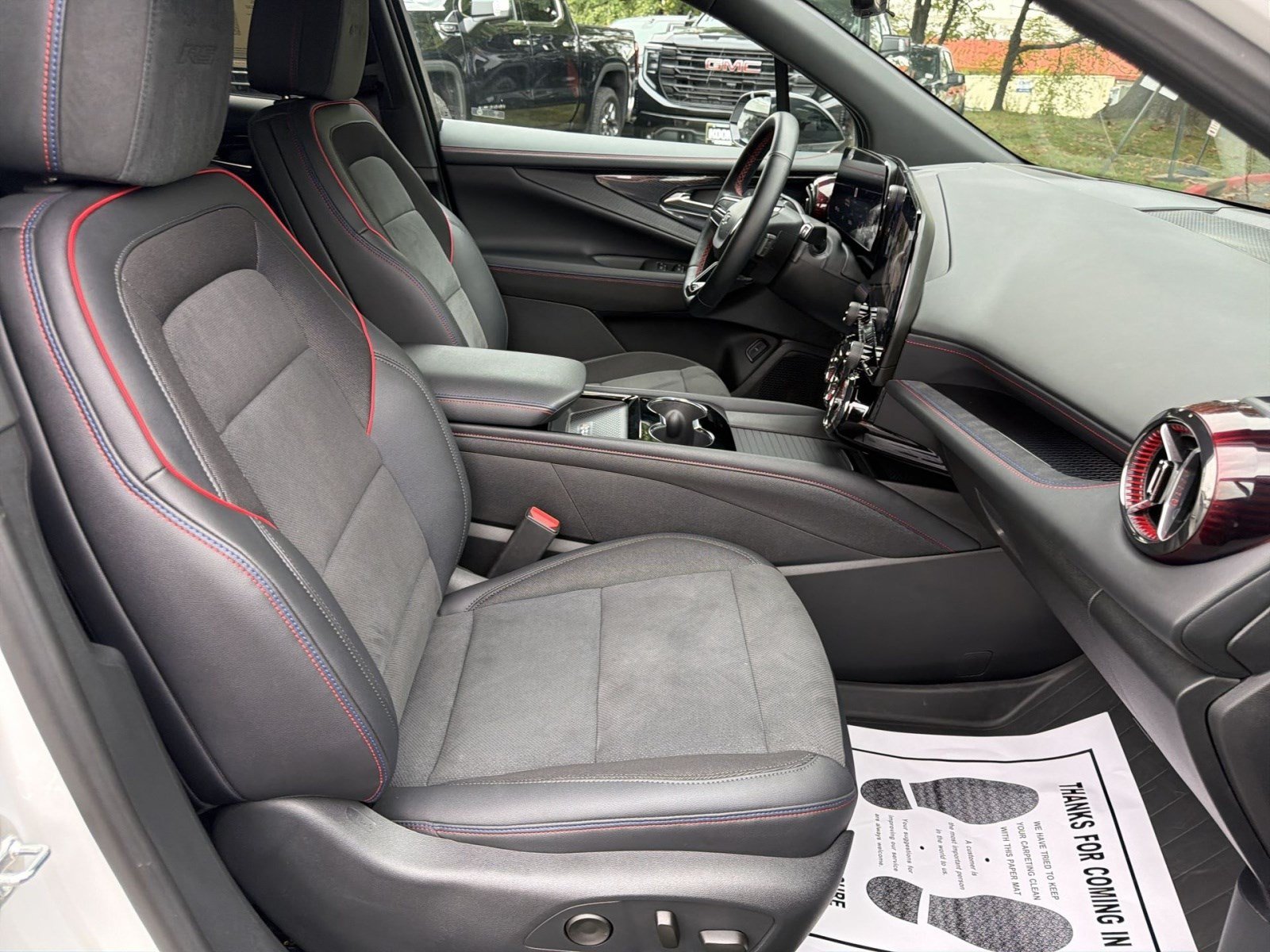 Used 2024 Chevrolet Blazer EV RS AWD/4WD image 25