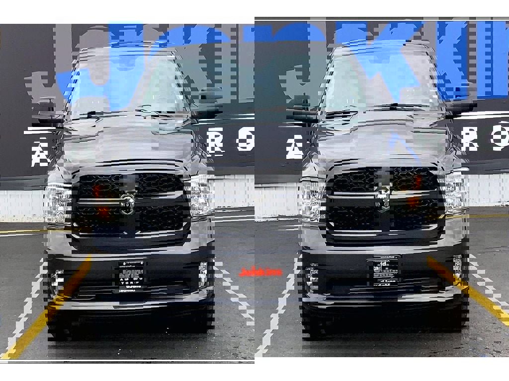 Used 2018 RAM 1500 Express w/ Express Value Package image 3