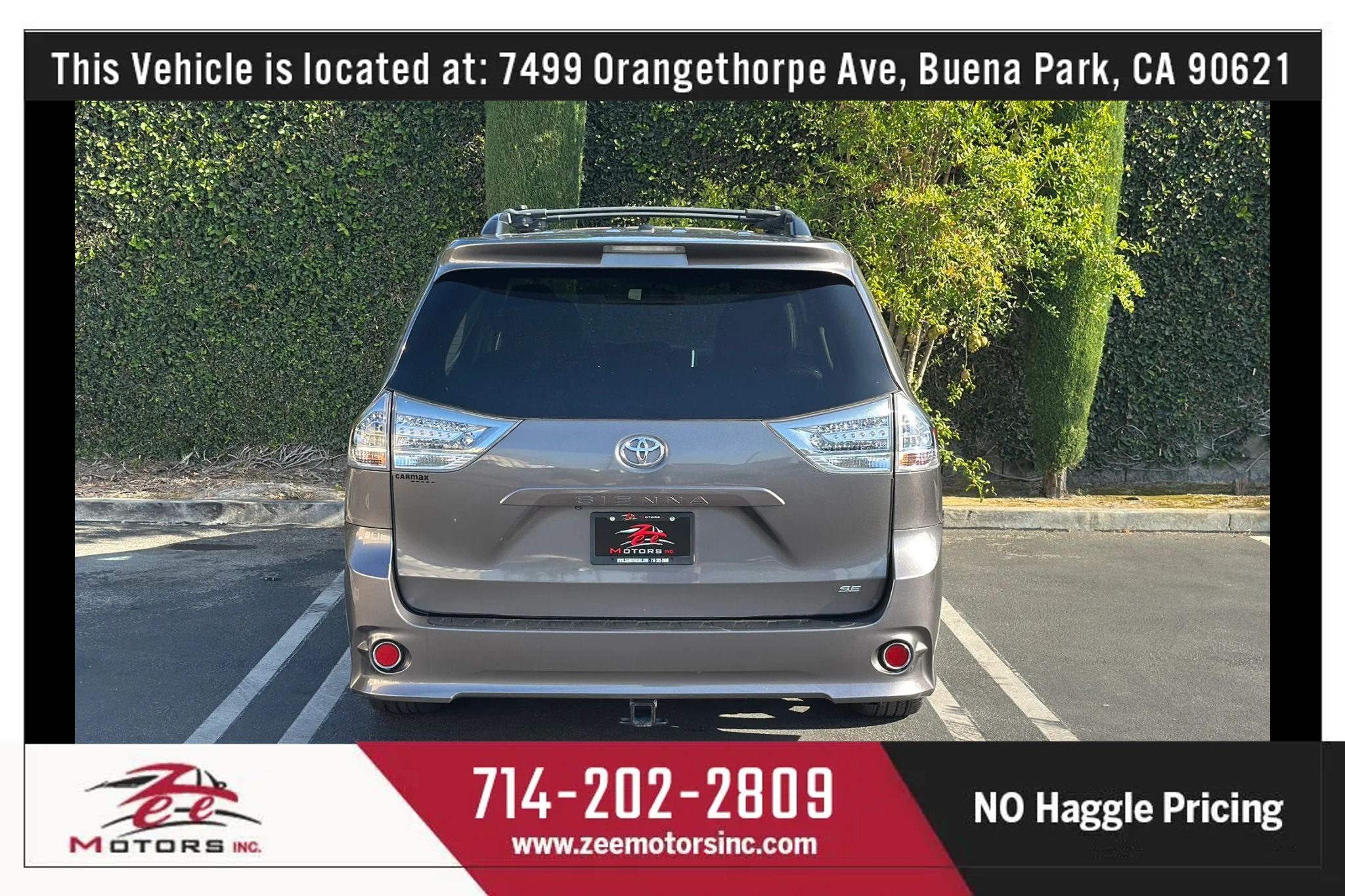 Used 2017 Toyota Sienna SE Premium w/ Cargo Management Package FWD image 8