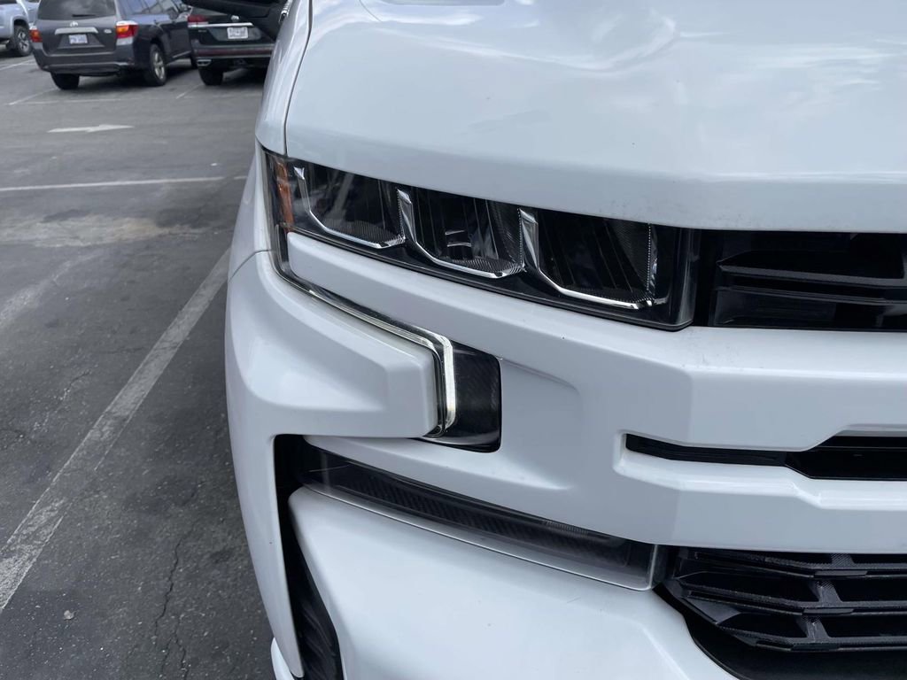 Used 2021 Chevrolet Silverado 1500 RST image 16