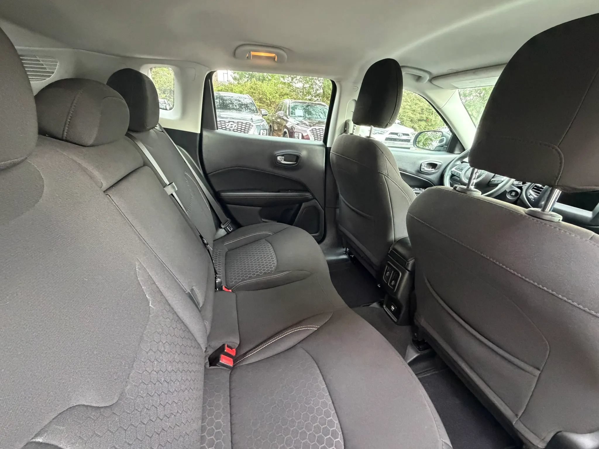 Used 2021 Jeep Compass Sport FWD image 13