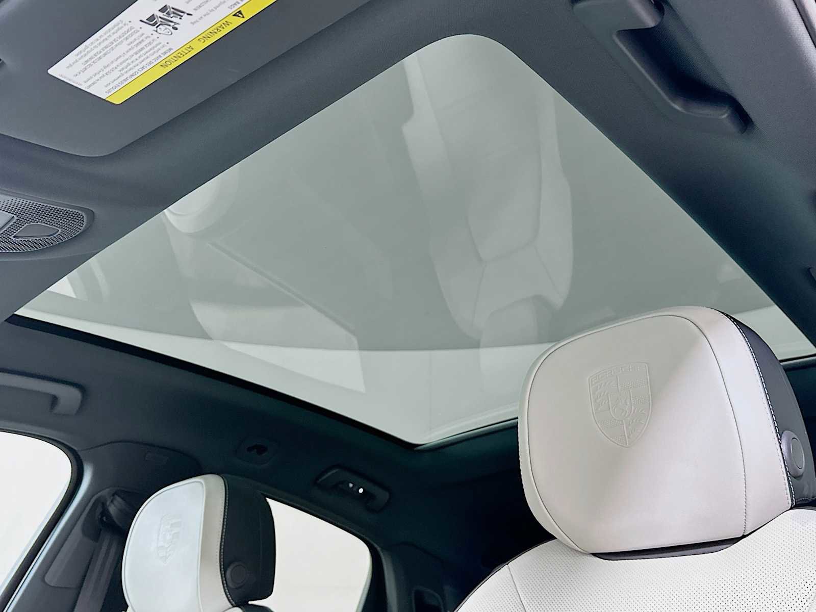 New 2026 Porsche Cayenne Coupe image 22