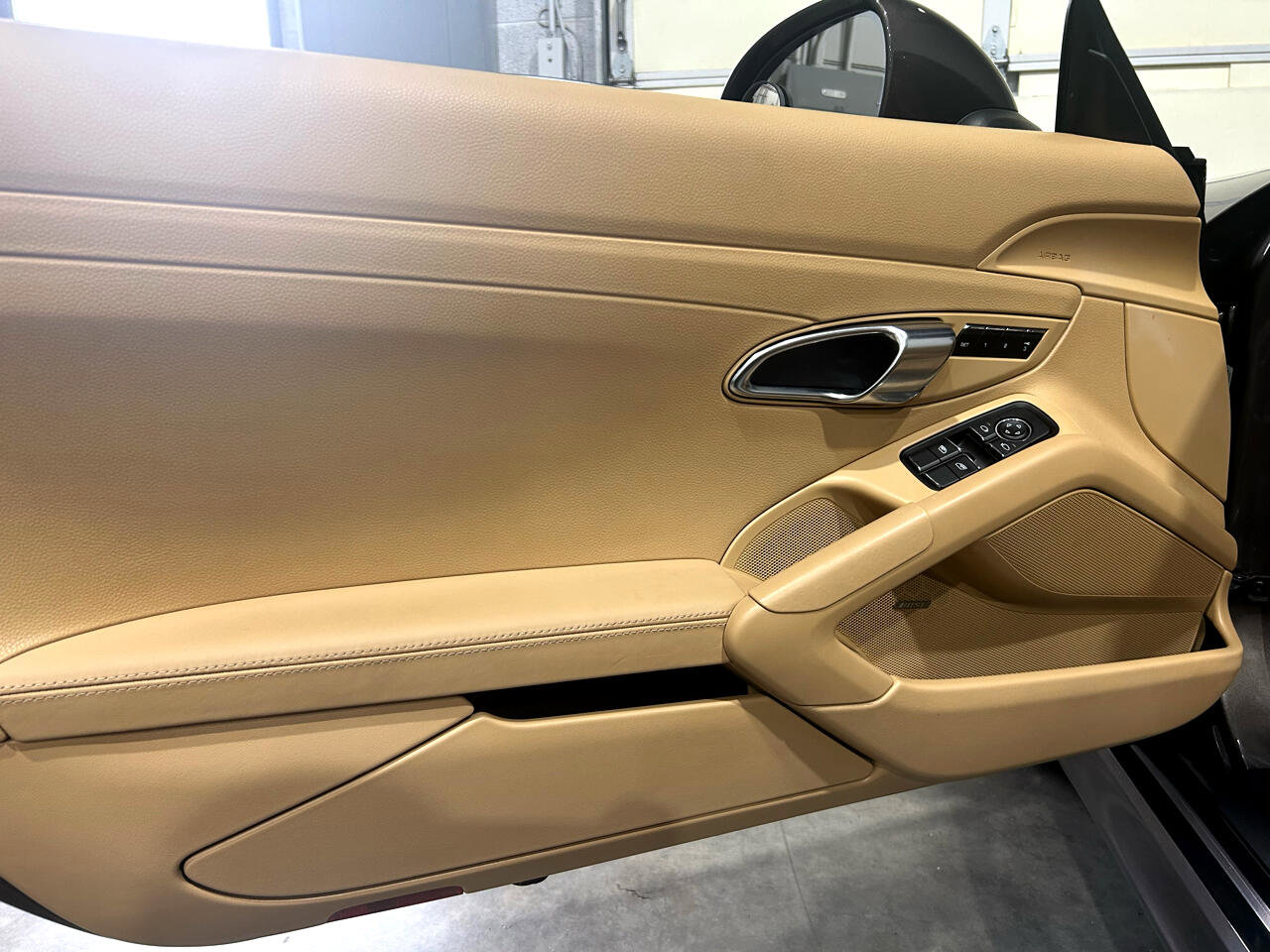 Used 2014 Porsche Boxster S image 31