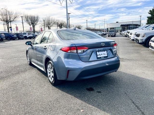 Used 2025 Toyota Corolla LE image 9