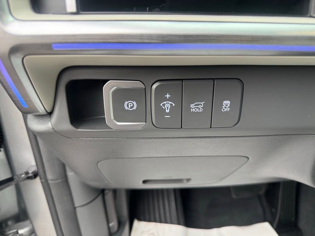 Certified 2024 Hyundai Santa Fe Calligraphy image 15