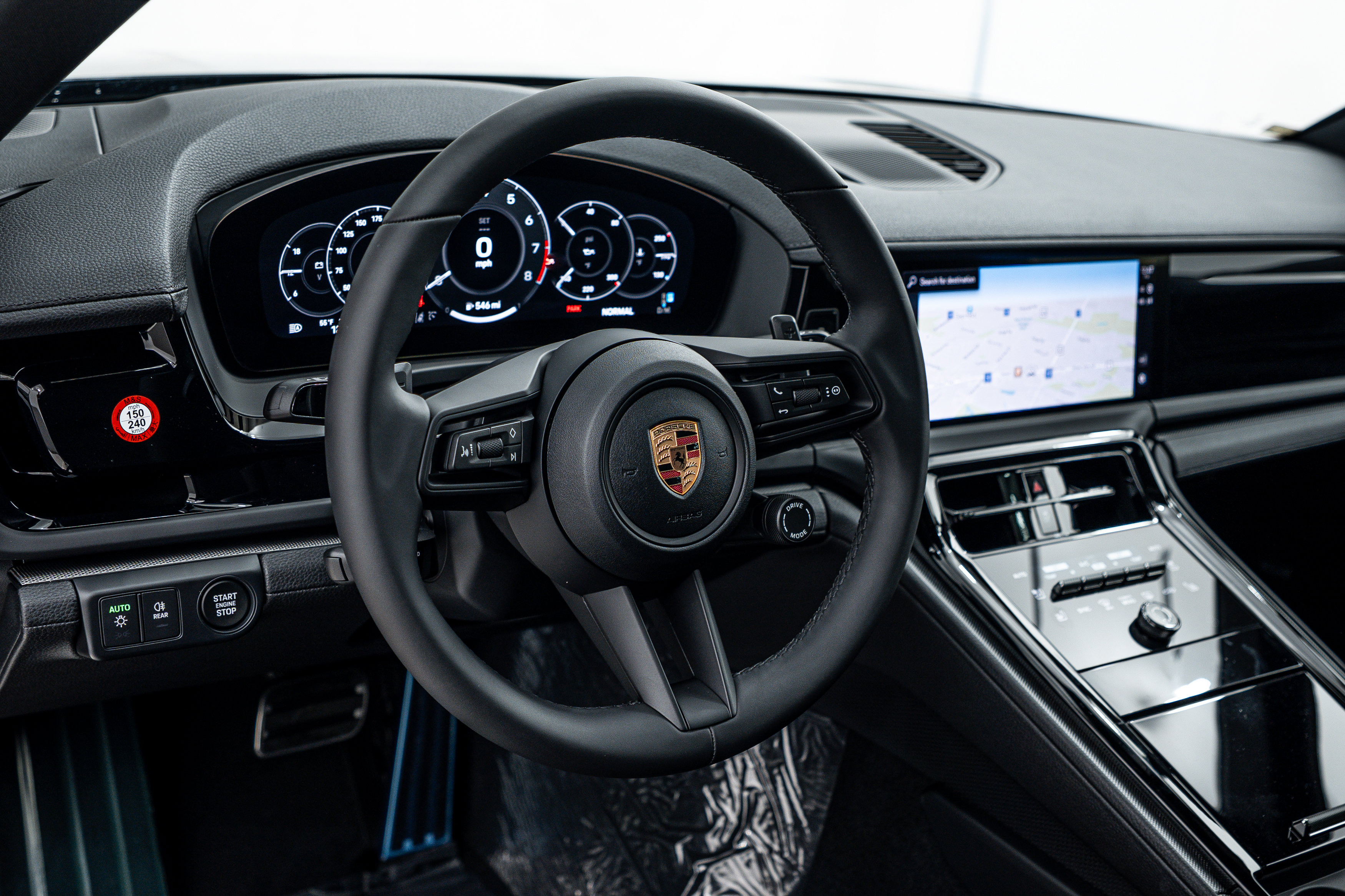 Certified 2026 Porsche Panamera 4 AWD/4WD image 14