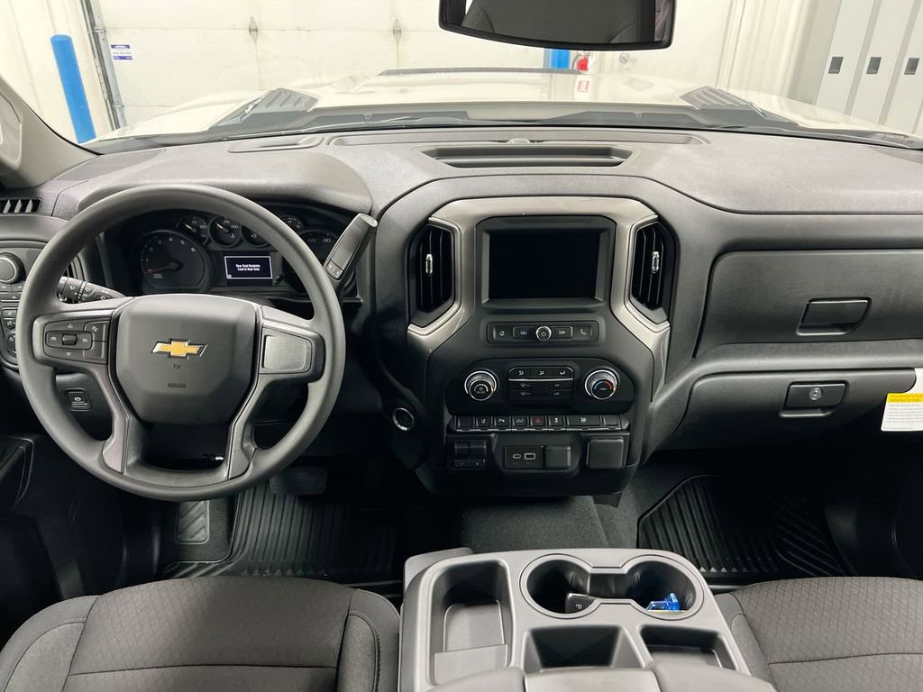 New 2026 Chevrolet Silverado 2500 Custom w/ Custom Value Package image 10
