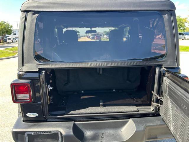 Certified 2025 Jeep Wrangler Sport AWD/4WD image 14