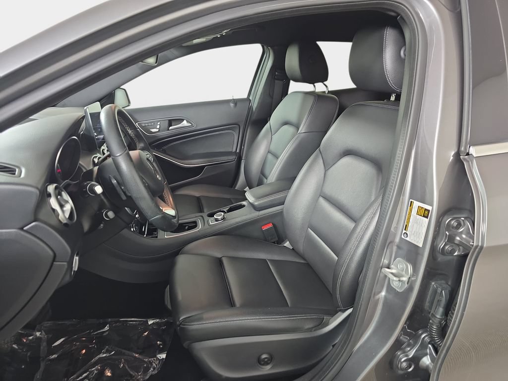 Used 2018 Mercedes-Benz GLA 250 image 18