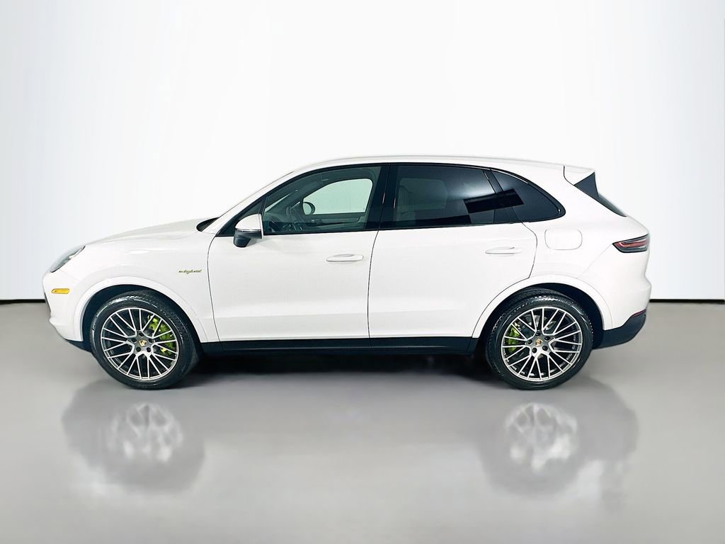 Certified 2023 Porsche Cayenne Platinum Edition video 2