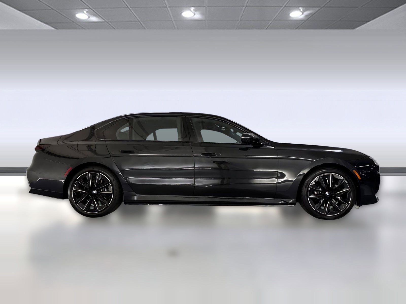 New 2026 BMW 750e xDrive image 8