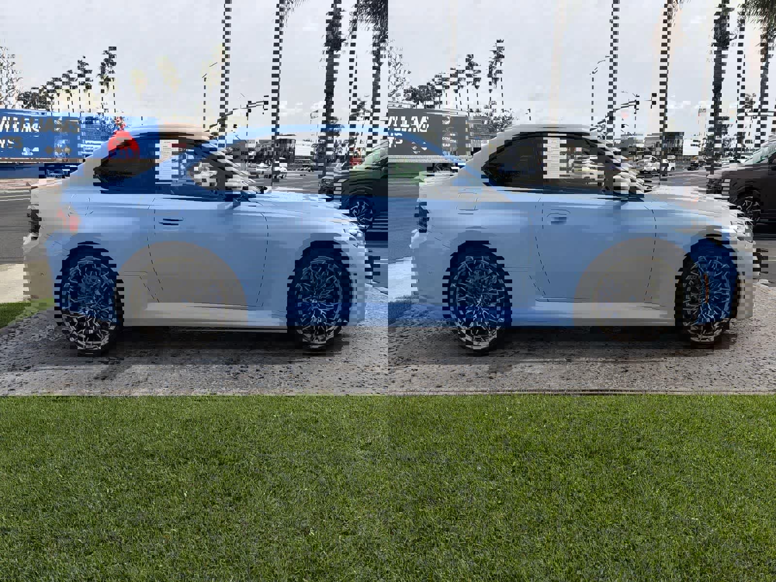 Used 2023 BMW M2 w/ Lighting Package image 7