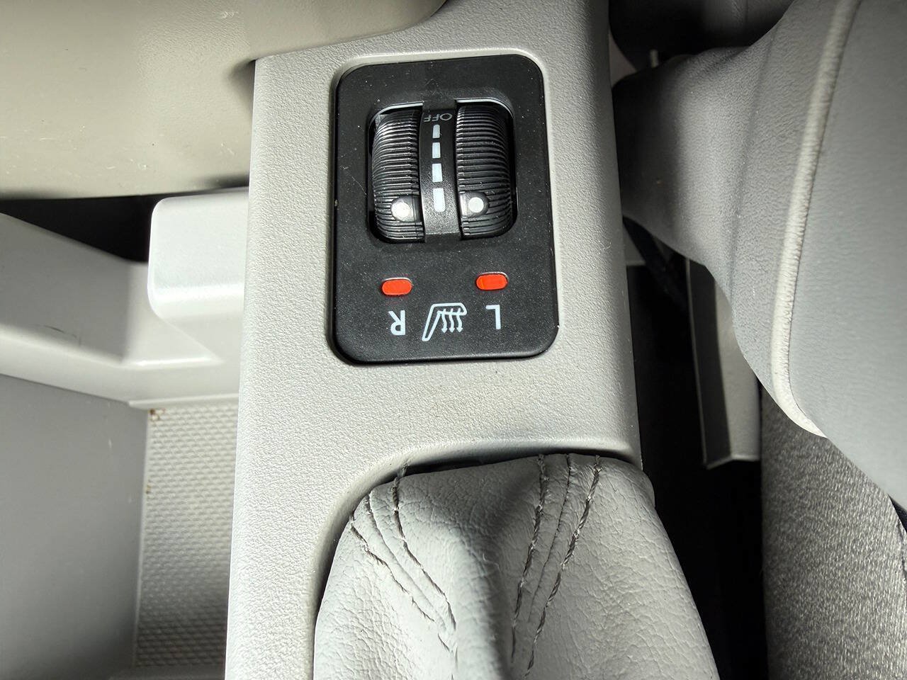 Used 2010 Subaru Forester 2.5X Premium AWD/4WD image 59