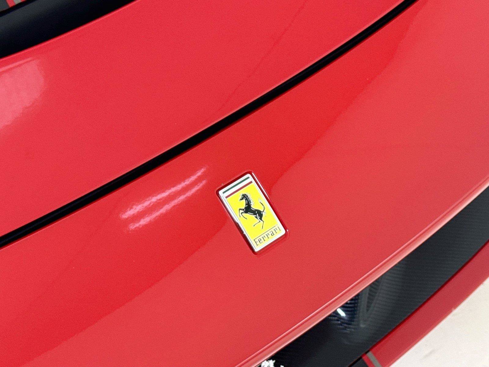 Used 2021 Ferrari F8 Tributo RWD image 33