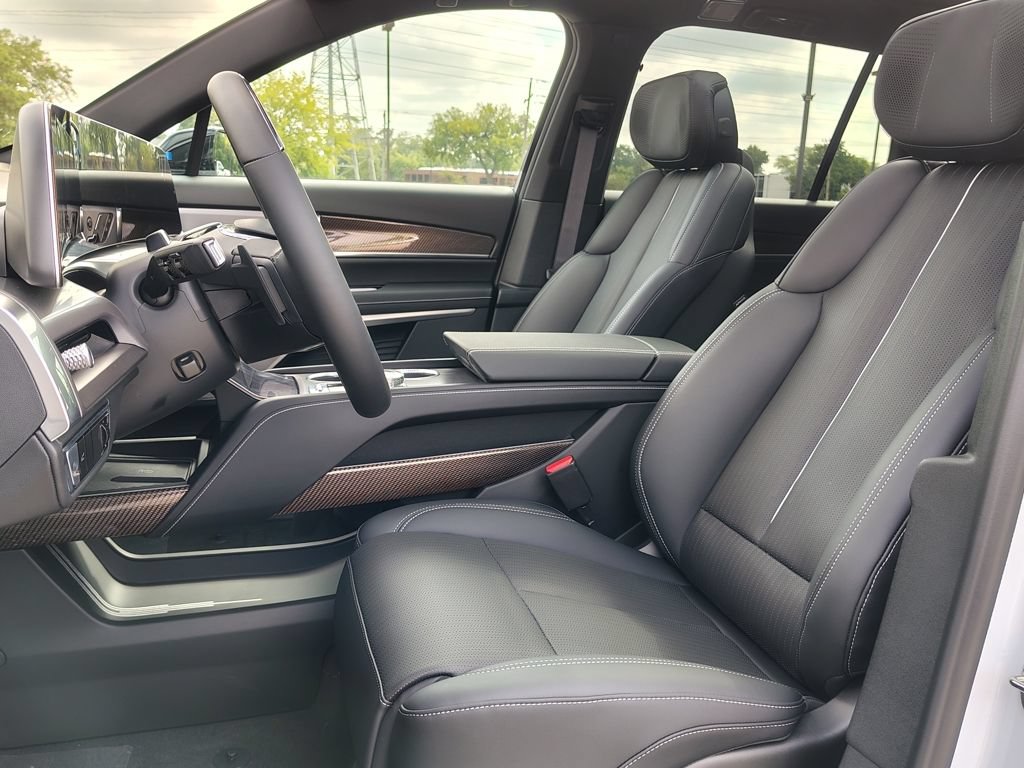 New 2027 Cadillac Vistiq Premium Luxury AWD/4WD image 26