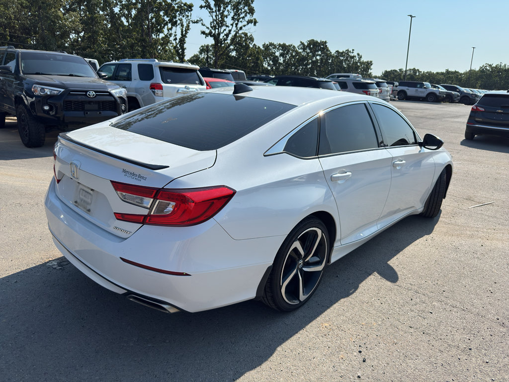 Used 2021 Honda Accord Sport image 5
