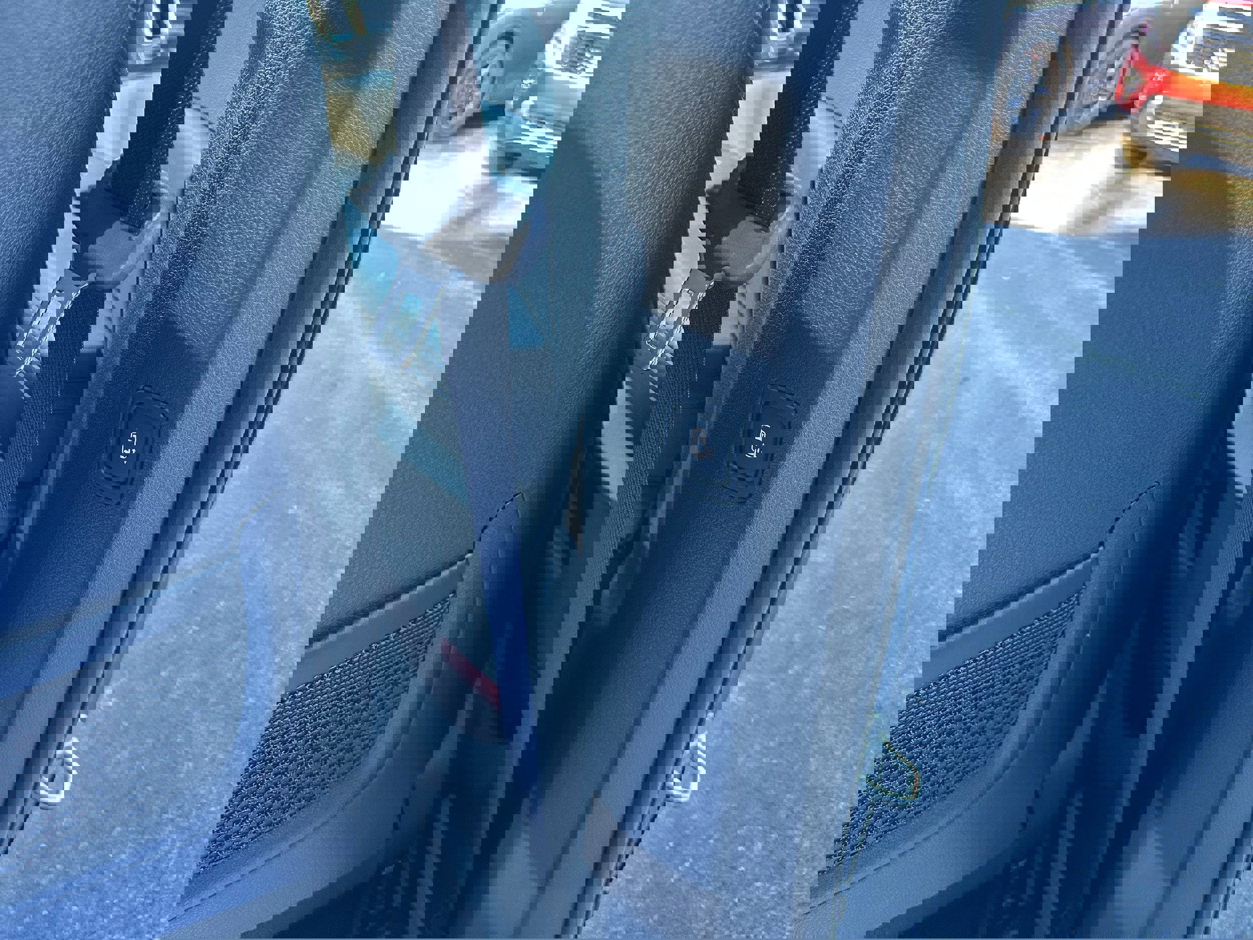 New 2026 Kia Carnival SX image 30