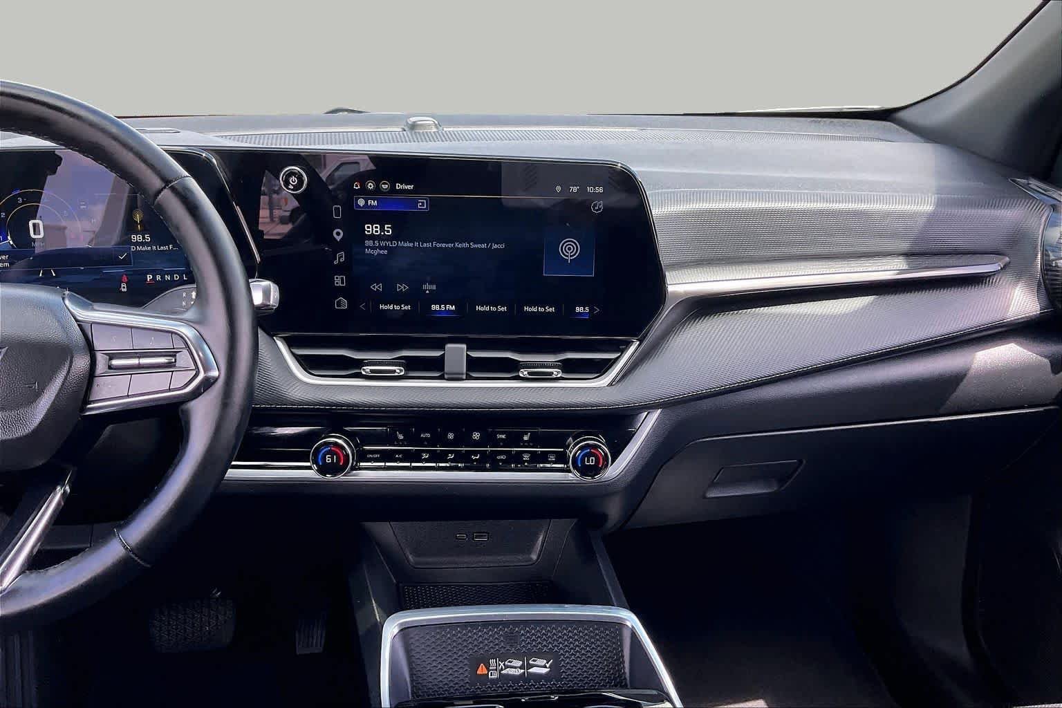 Used 2026 Chevrolet Equinox LT w/ Convenience Package II FWD image 8