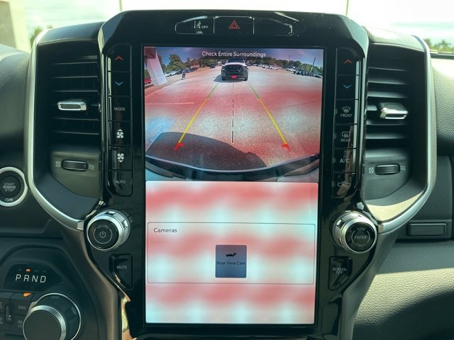 New 2026 RAM 1500 4x4 Crew Cab image 16