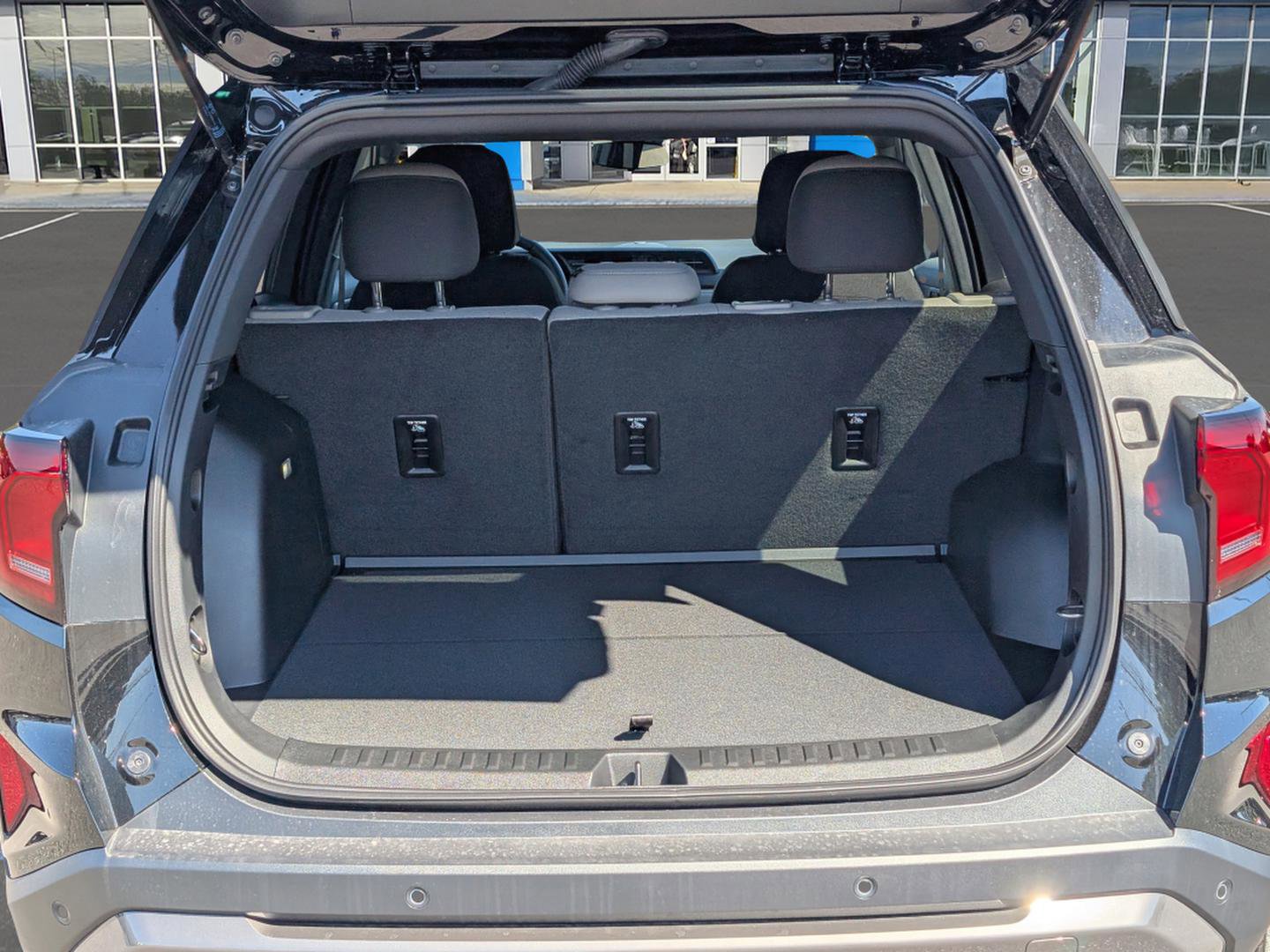 Used 2026 GMC Terrain Elevation image 10