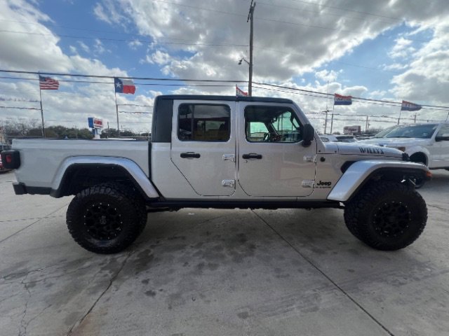 Used 2022 Jeep Gladiator Sport AWD/4WD image 4