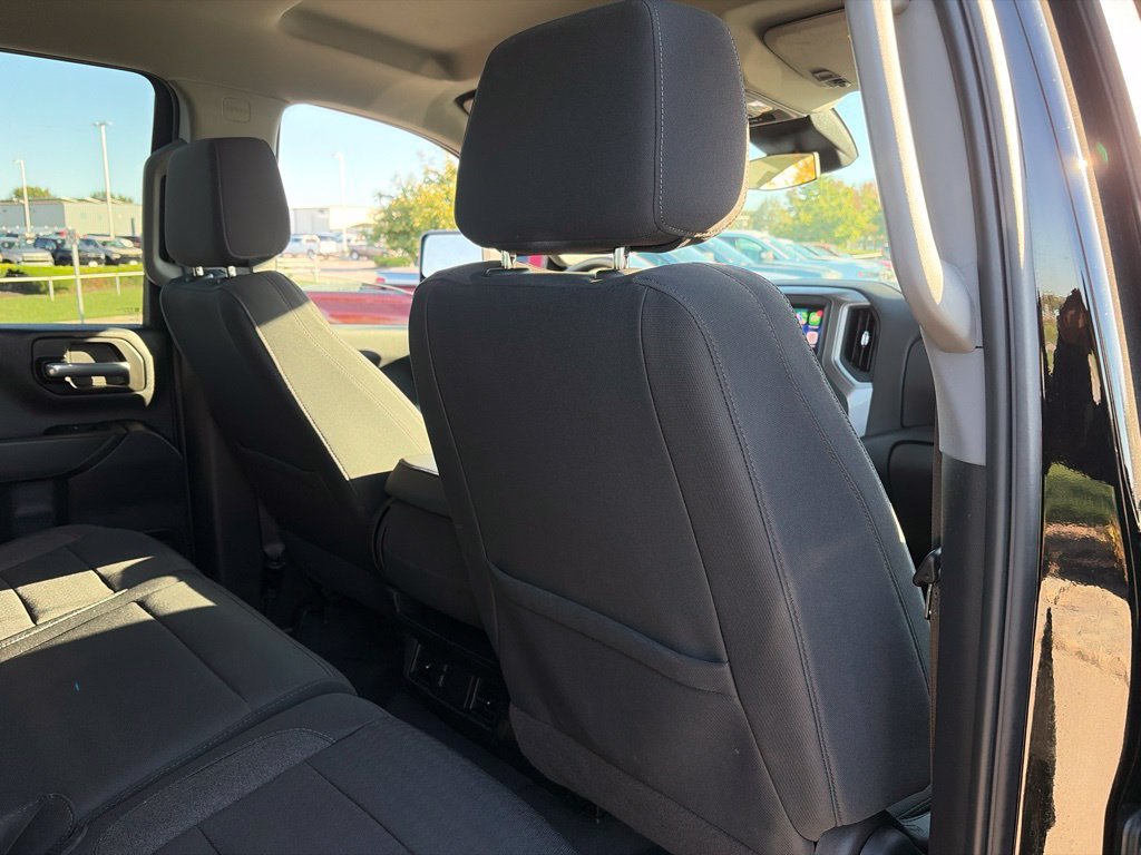 Used 2026 Chevrolet Silverado 2500 Custom w/ Custom Convenience Package AWD/4WD image 27