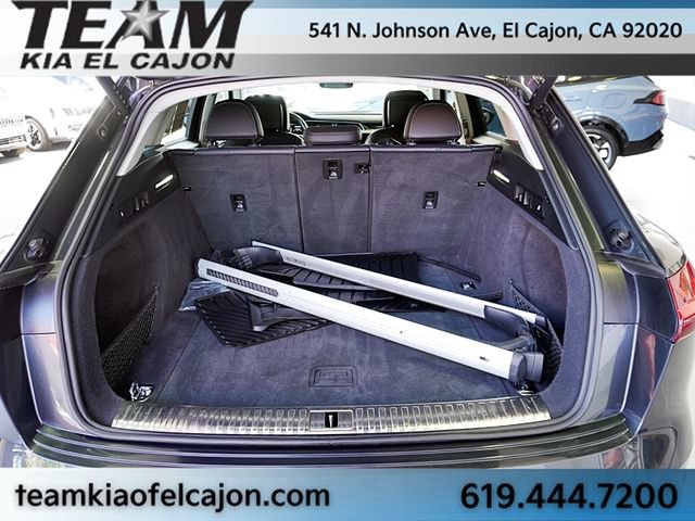 Used 2024 Audi Q8 e-tron Premium Plus AWD/4WD image 13