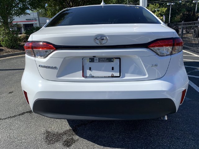 Used 2026 Toyota Corolla LE FWD image 7