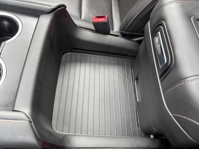 Used 2023 Chevrolet Suburban High Country w/ Premium Package 2 image 26