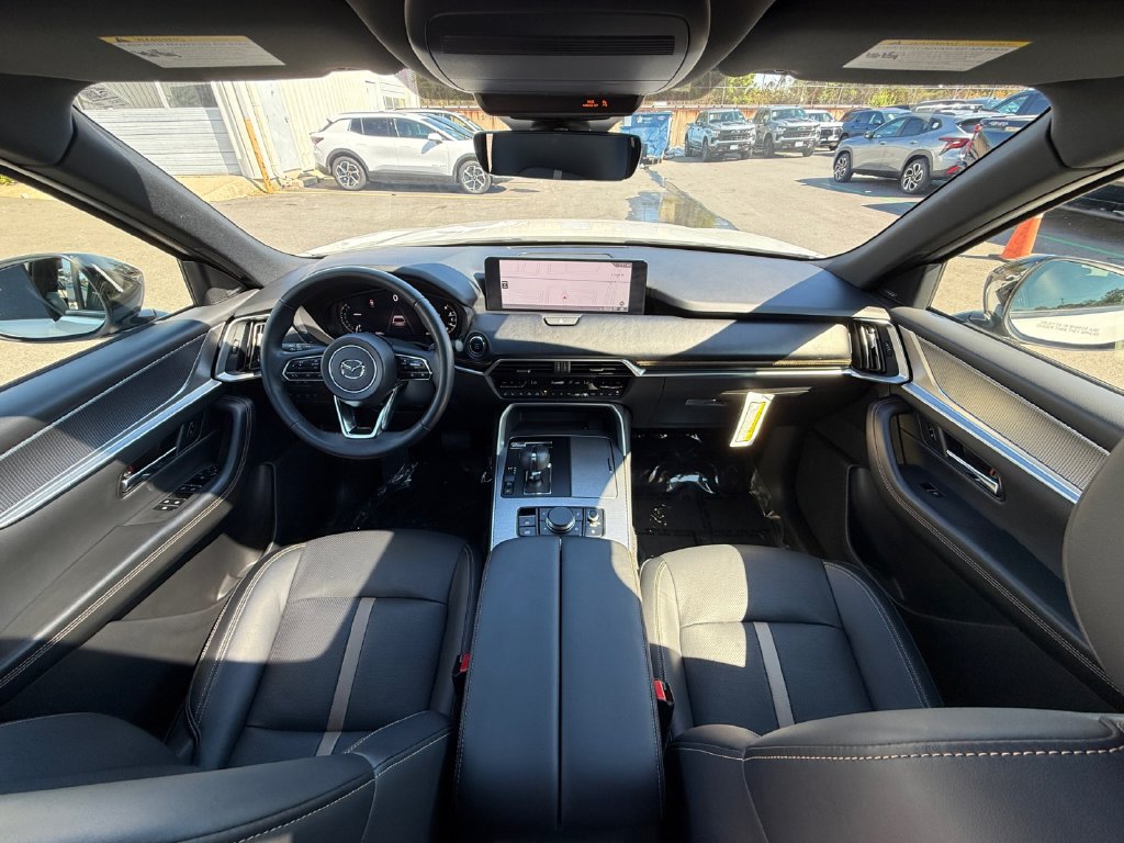 Certified 2026 MAZDA CX-70 3.3 Turbo w/ Premium Plus Pkg AWD/4WD image 23