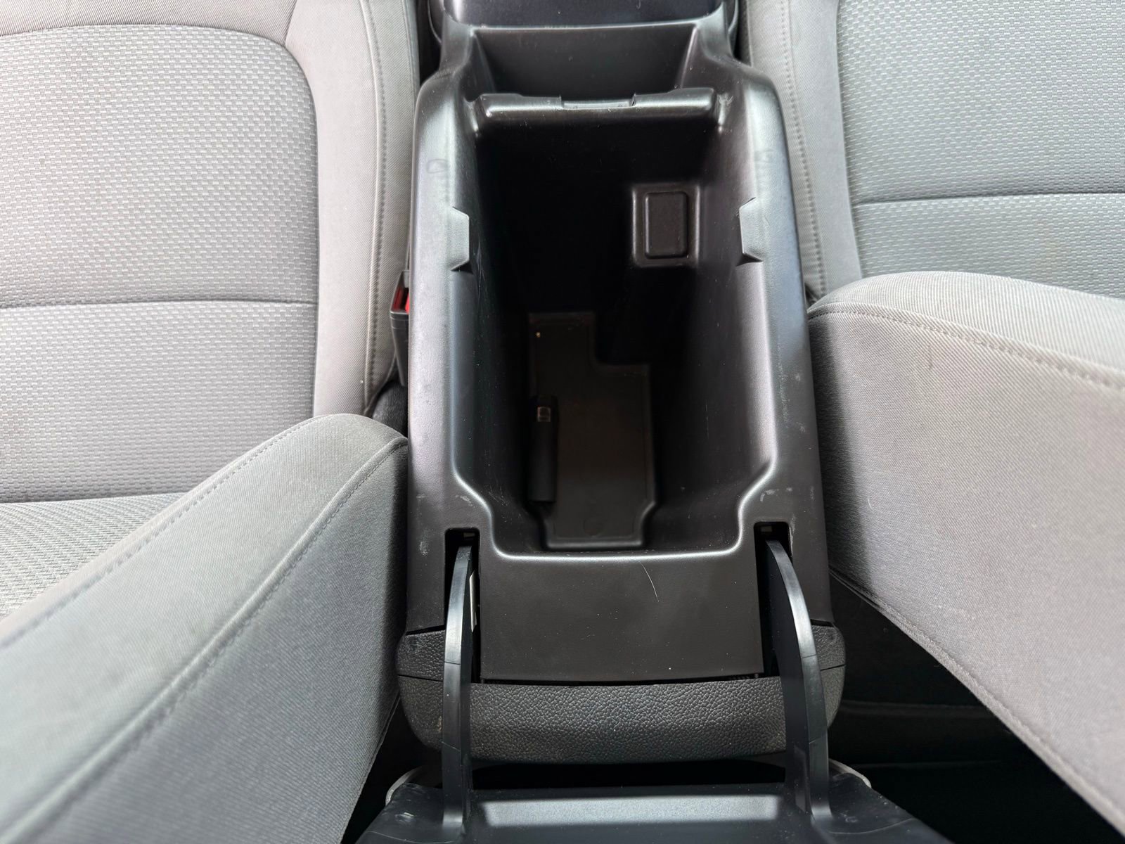 Used 2017 Chevrolet Colorado W/T w/ WT Convenience Package RWD image 26