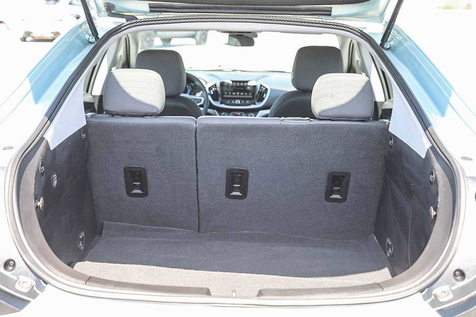 Used 2018 Chevrolet Volt LT FWD image 25